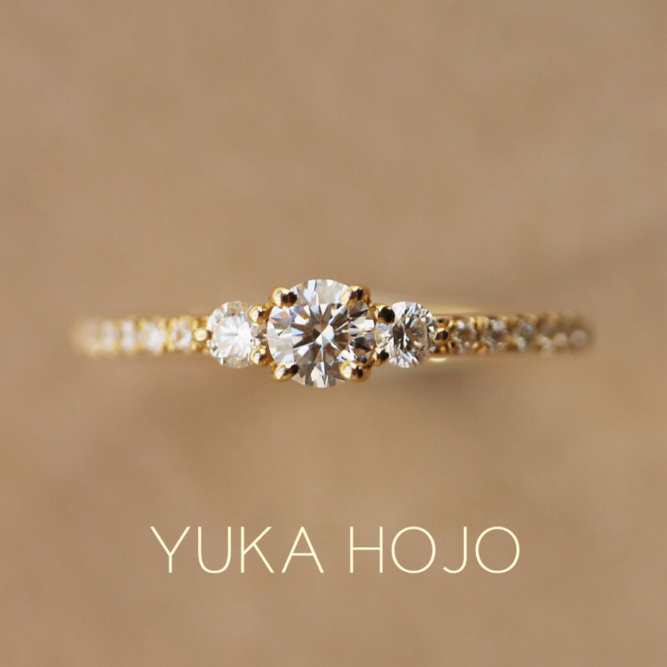 神戸三ノ宮でおすすめのゴールドの婚約指輪でユカホウジョウのコメット