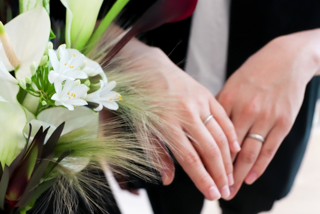 garden天王寺でシンプルな結婚指輪を探す