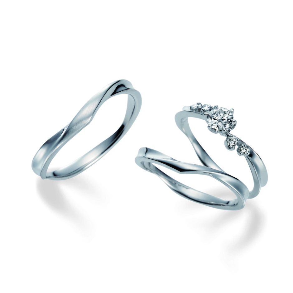 天王寺でおすすめなかわいい婚約指輪＆結婚指輪ブランドのラパージュのスイートピー